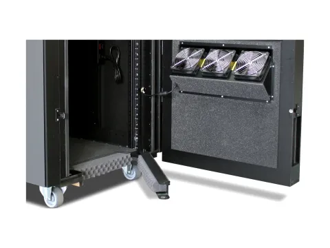 APC NetShelter CX 24U Ses Yalıtımlı Kabinet