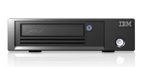 IBM LTO Ultrium 9 Half-Height SAS Tape Drive (Dahili)