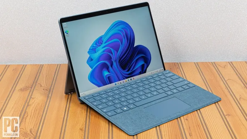 Microsoft Surface Pro 9 for Business (Intel Core i7)