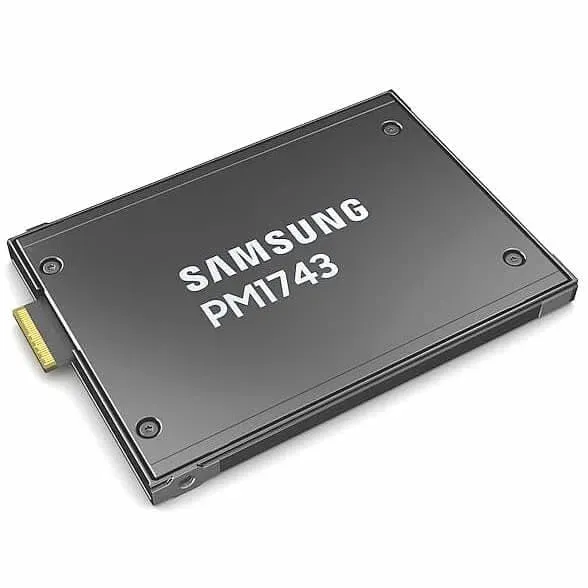 Samsung PM1743 15.36TB PCIe Gen5 E3.S SSD